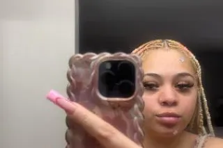 Double the fun with BBWs - Image 3