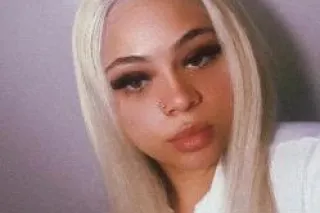 Bella’s got that irresistible, luscious glow ; thick & juicy - Image 3